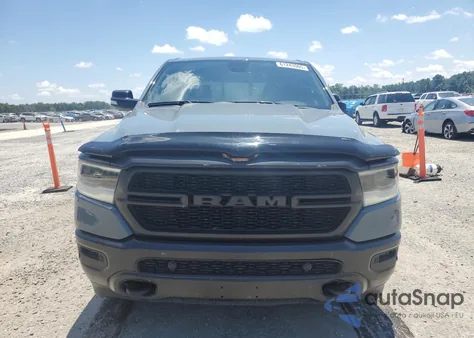 2021 Ram 1500 Big Horn/Lone Star из США, поврежденный, VIN 1C6SRFFT8MN559394